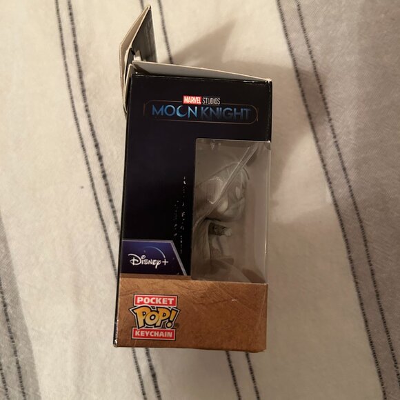 Moon Knight Funko Pop Keychain - Picture 3 of 6